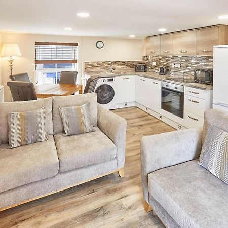 Host & Stay - Lobster Pot Apartment 휫비 외부 사진
